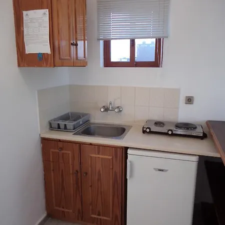 Renesis Studios Lithakia  Room photo